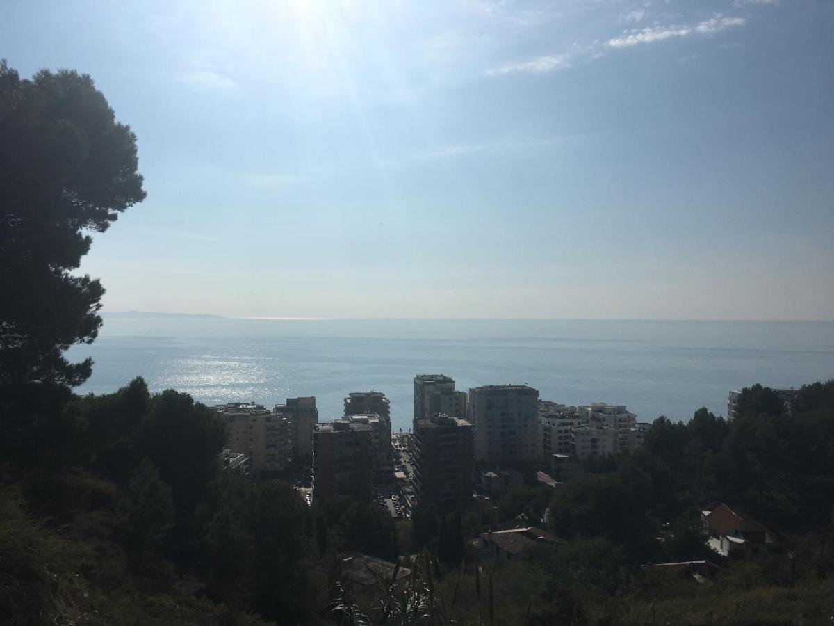Jozi Kaiser Apartment 1 Durrës Buitenkant foto