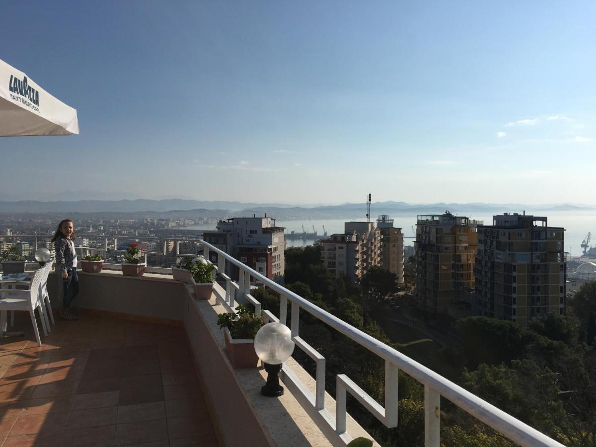 Jozi Kaiser Apartment 1 Durrës Buitenkant foto